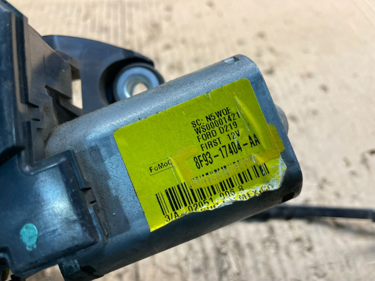 2008 2009 Taurus X Rear Windshield Wiper Motor u9537 DG6