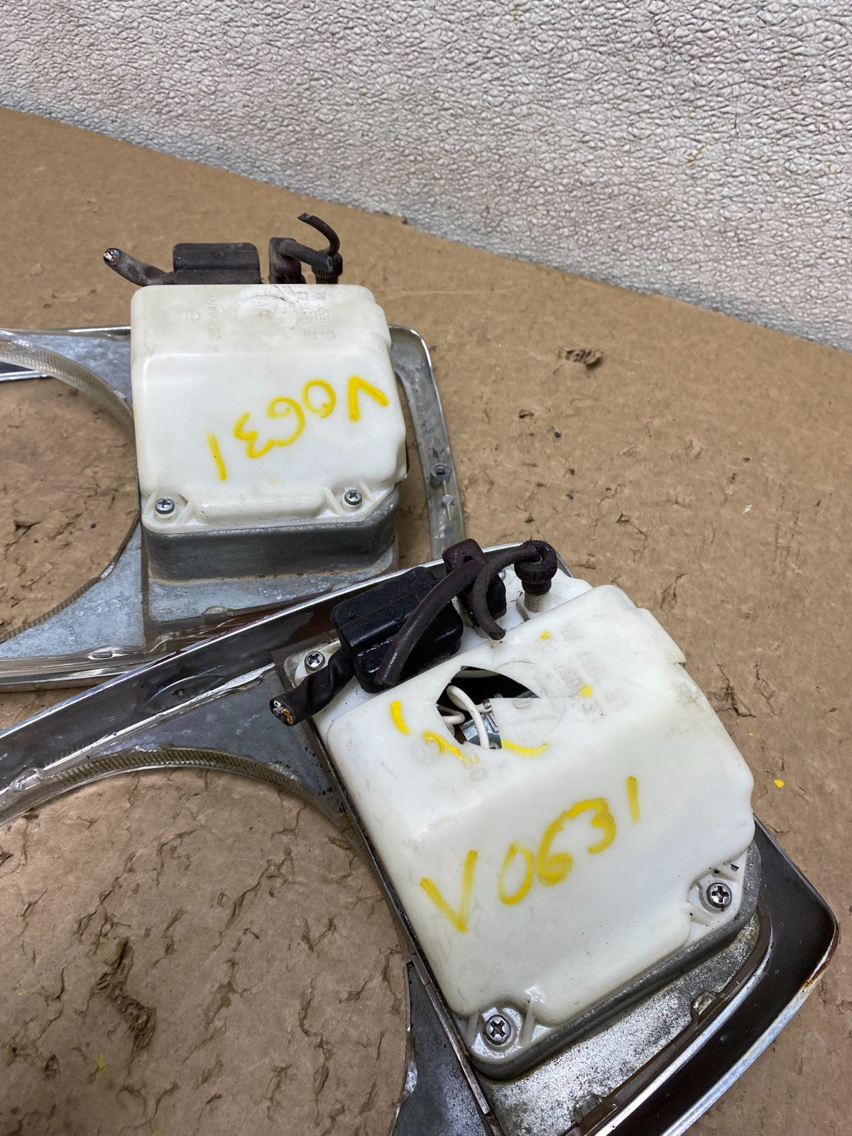 Mercedes W114 W115 Headlight Covers V0631 PS9
