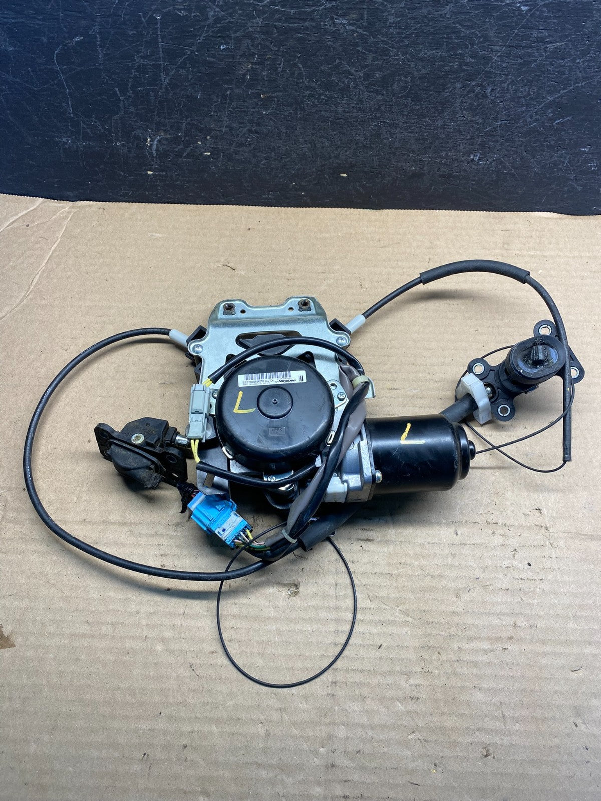 2005 - 2010 Honda Odyssey Rear Left Sliding Door Lock Actuator Motor AE0085 DG3
