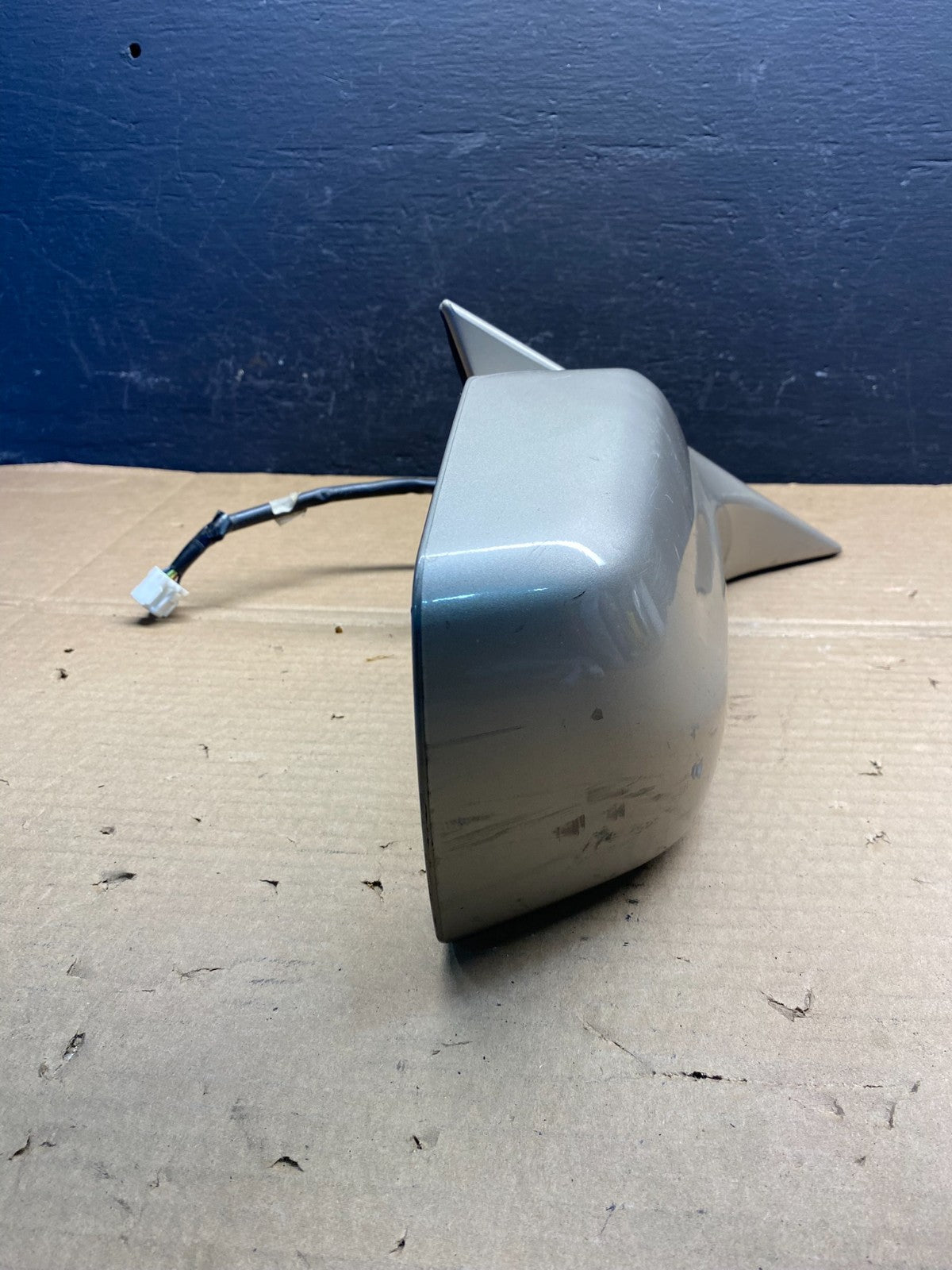 2000-2004 Toyota Avalon Right Passenger View Door Mirror AC8780 DW4