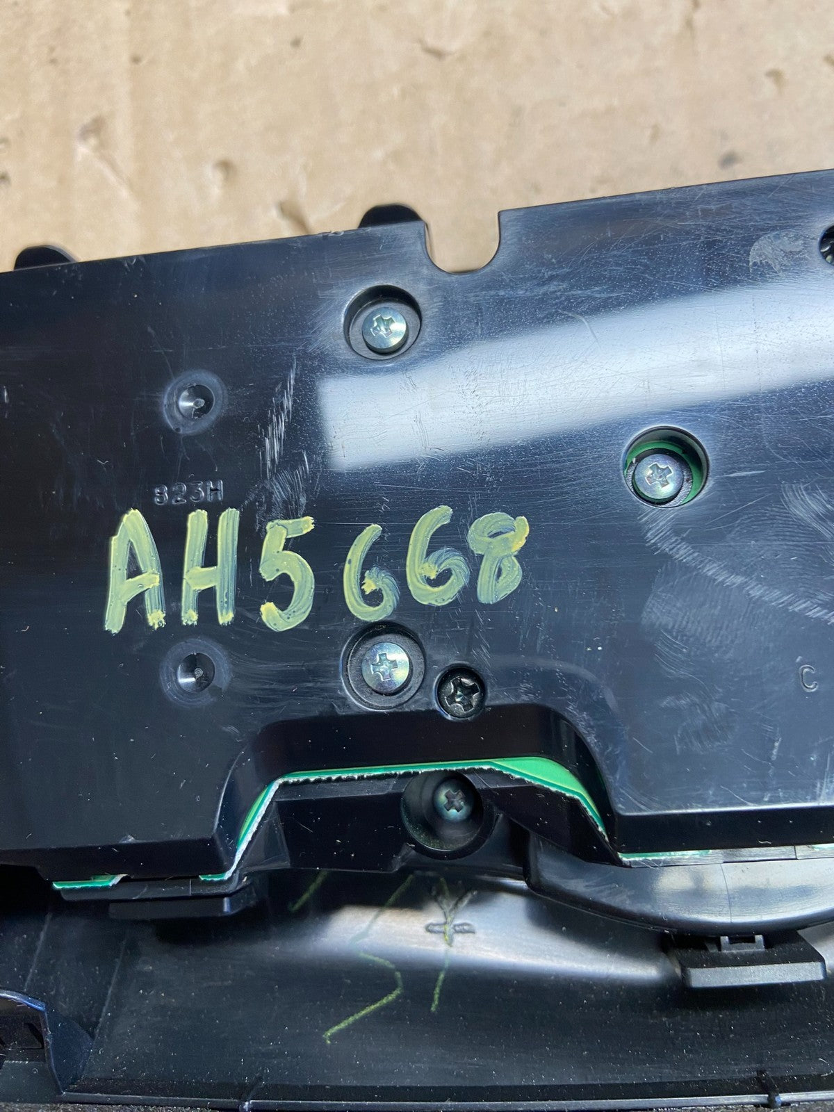 2009-2014 Nissan Murano AM FM Radio CD Control Panel AH5668 DG5