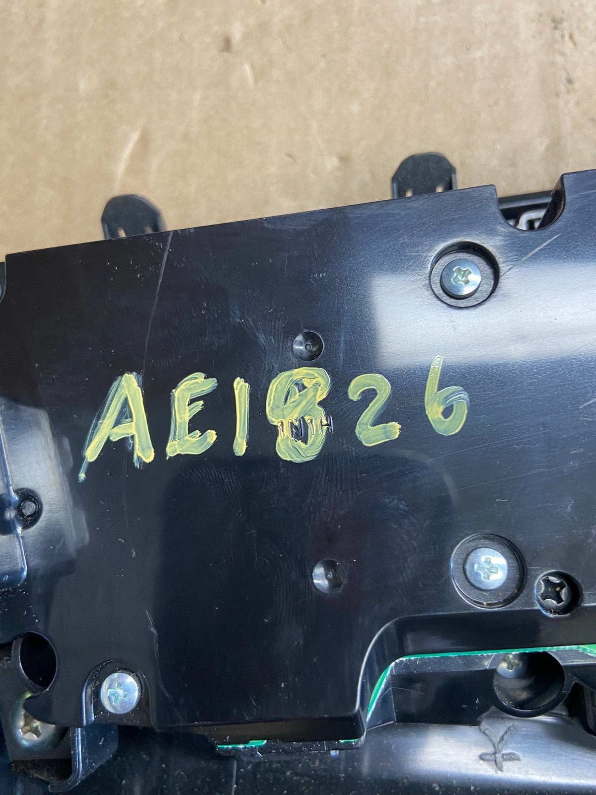 2009 - 2010 Nissan Murano AM FM Radio CD Climate Control Panel AE1826 DG7