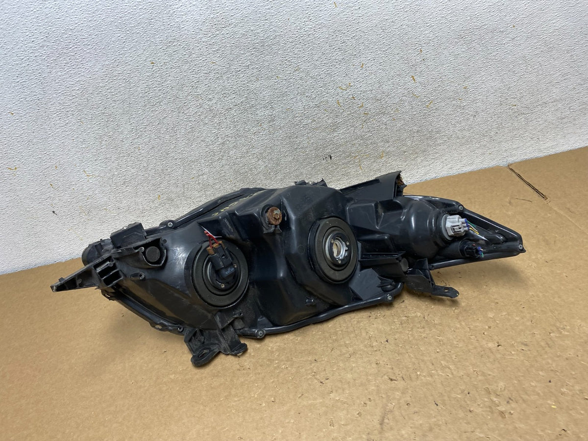 2009 to 2010 Toyota Corolla Left Driver LH Headlight AI3645 DW5