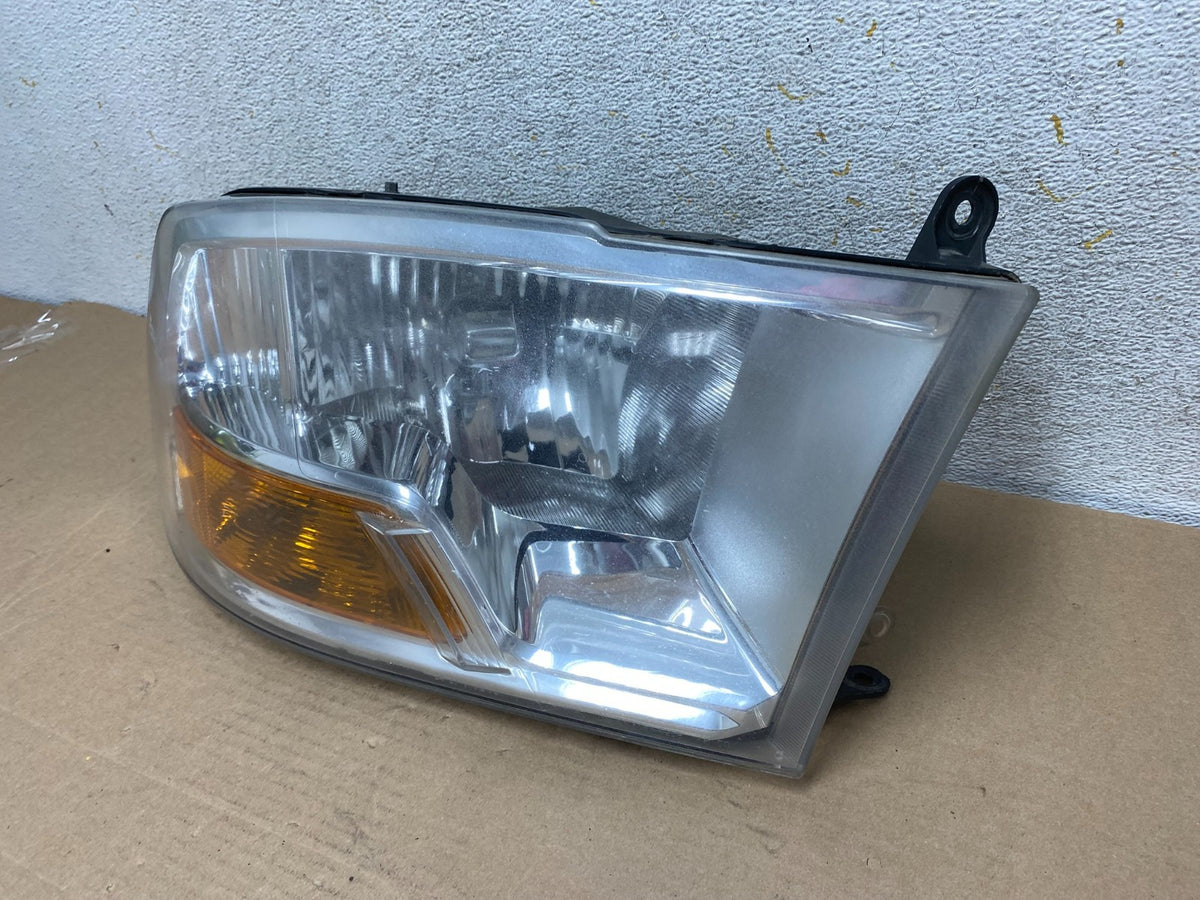 2009 to 2012 Ram 1500 2500 Right Passenger RH Halogen Headlight AH9365 DW1