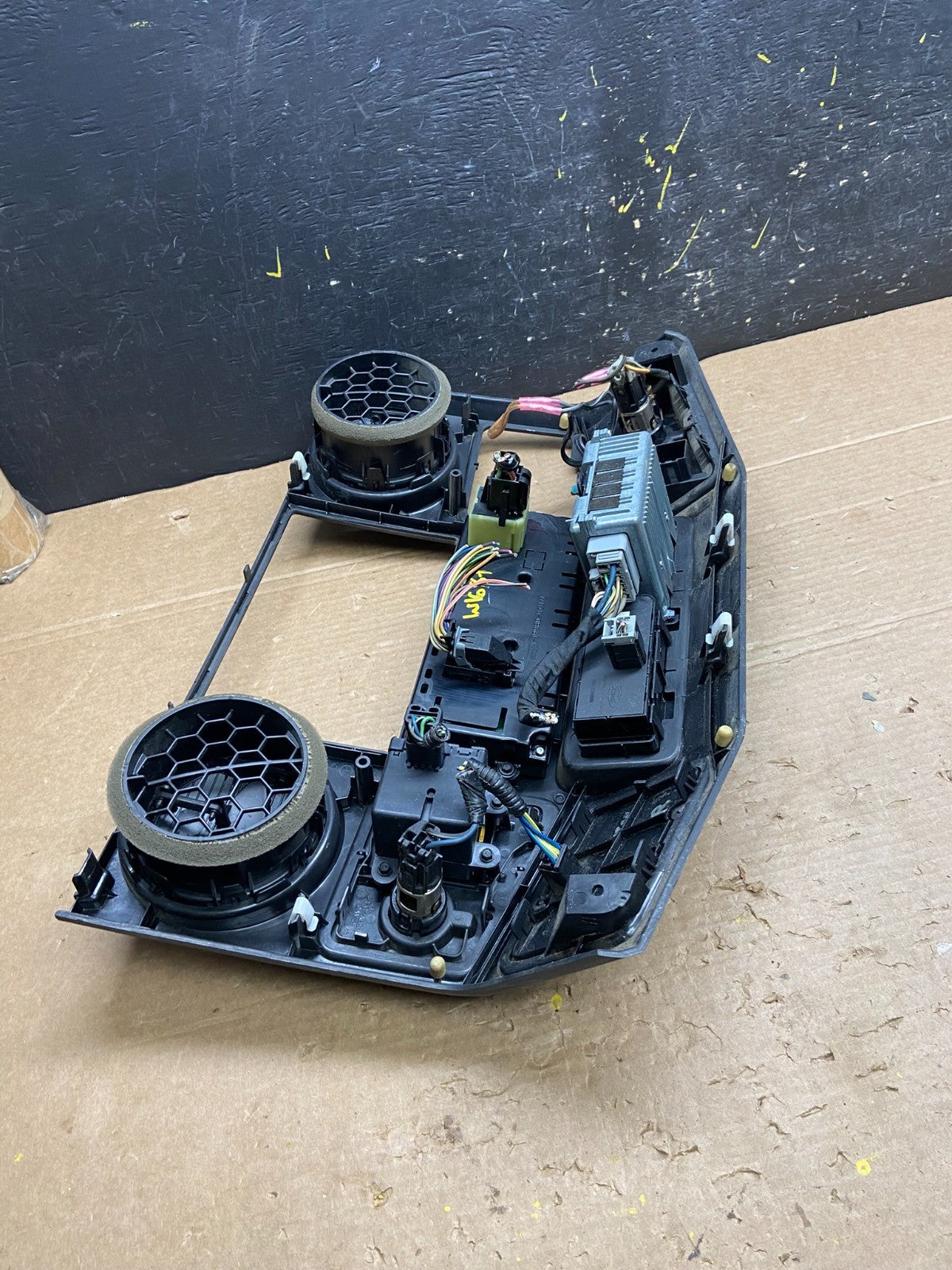 2008-2010 Ford F250 F350 Radio Climate Control Radio Bezel Trim Panel W1687 DG5