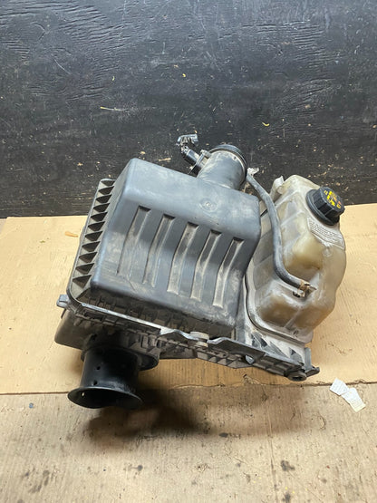 2007-2008 Lincoln Navigator Ford Expedition 5.4L Air Cleaner Intake Box x3133 DG2