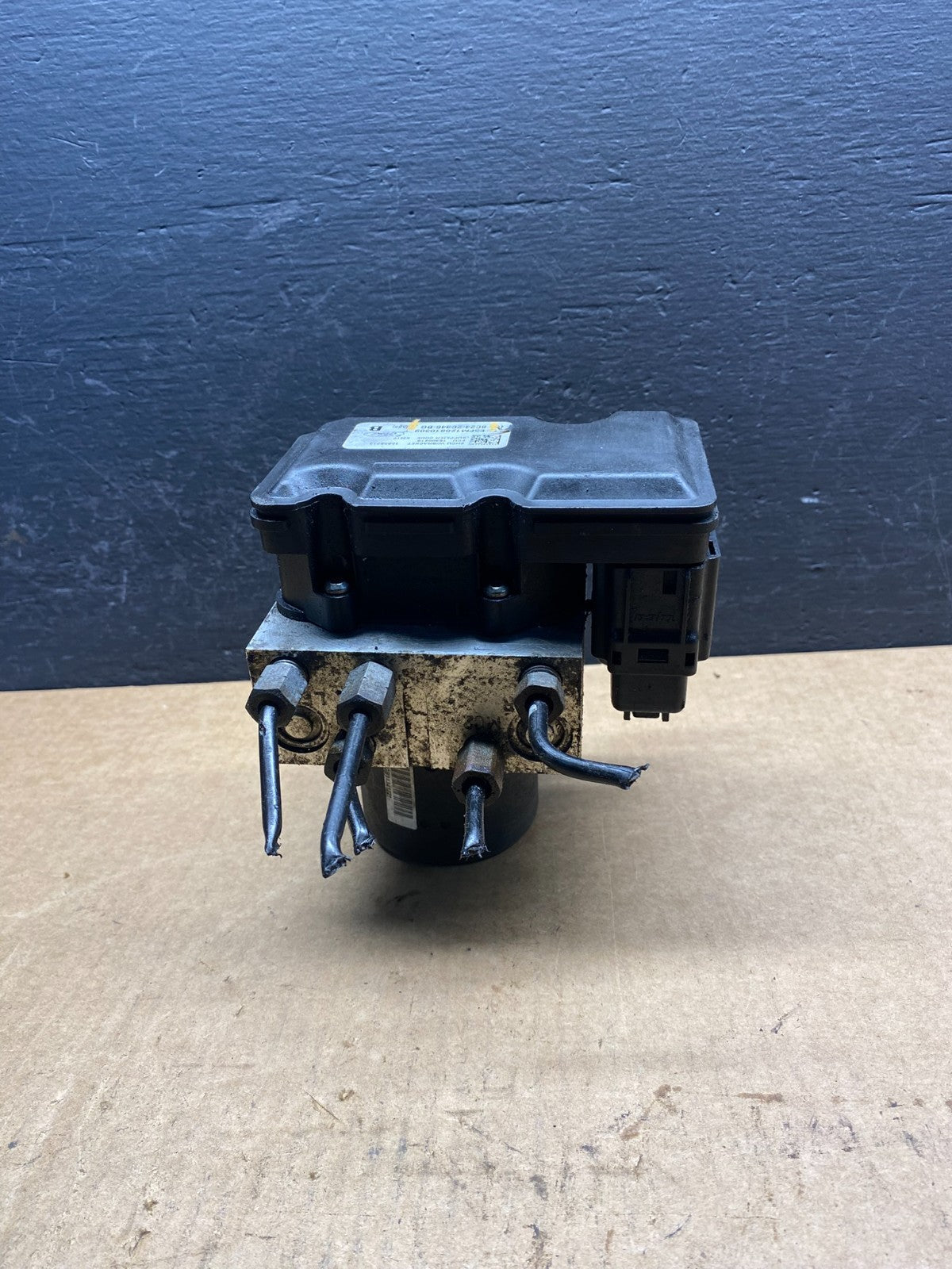 2008 - 2010 Ford E250 E350 Van ABS Anti Lock Brake Pump Module AC7006 DG3