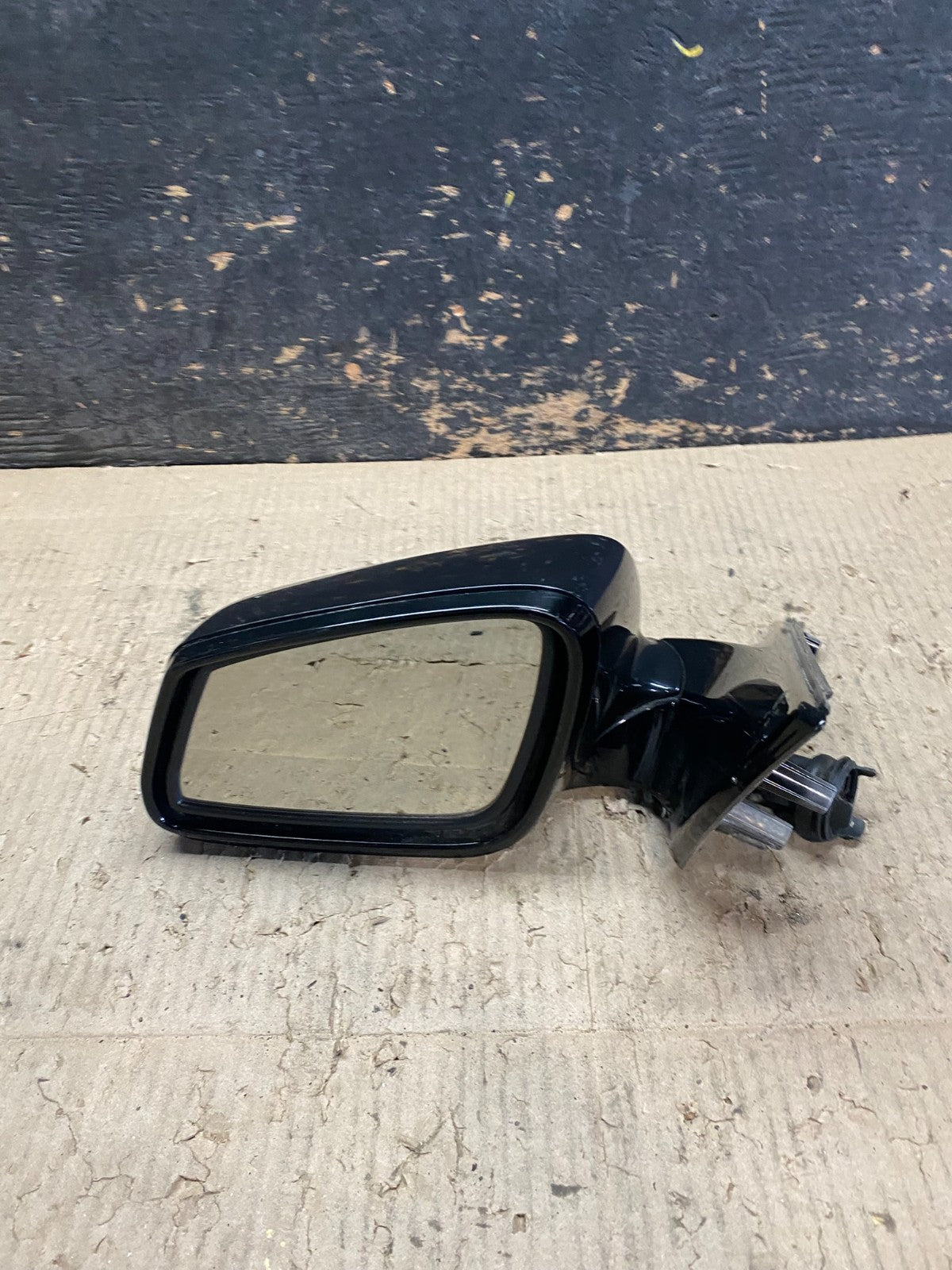 2009 - 2015 BMW 7 750i Series Left Driver LH Side View Door Mirror OEM X9483 DG8