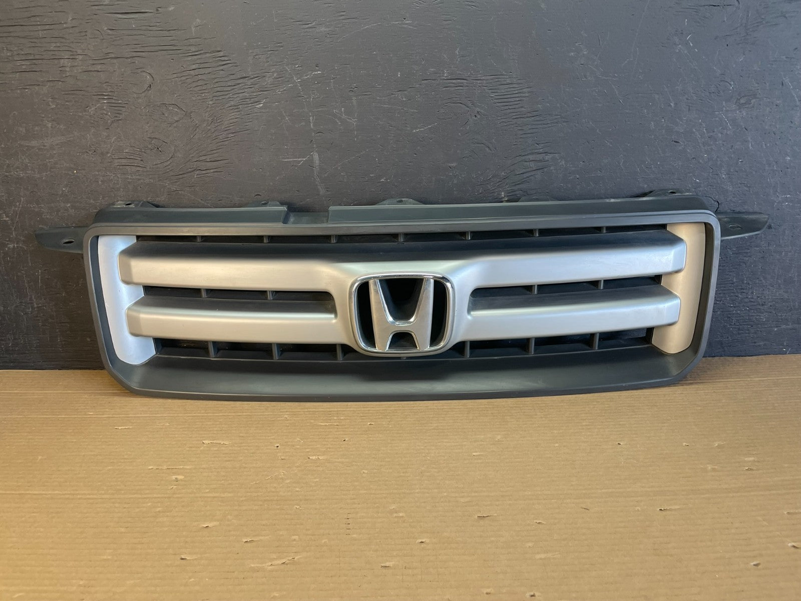 2006 to 2008 Honda Pilot Front Upper Grill Grille AE8680 DG0