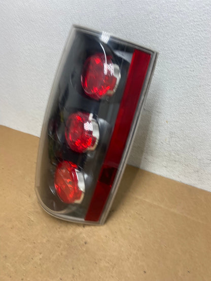2007-2014 GMC Yukon Denali Right Passenger RH Side Tail Light AD4744 LK1