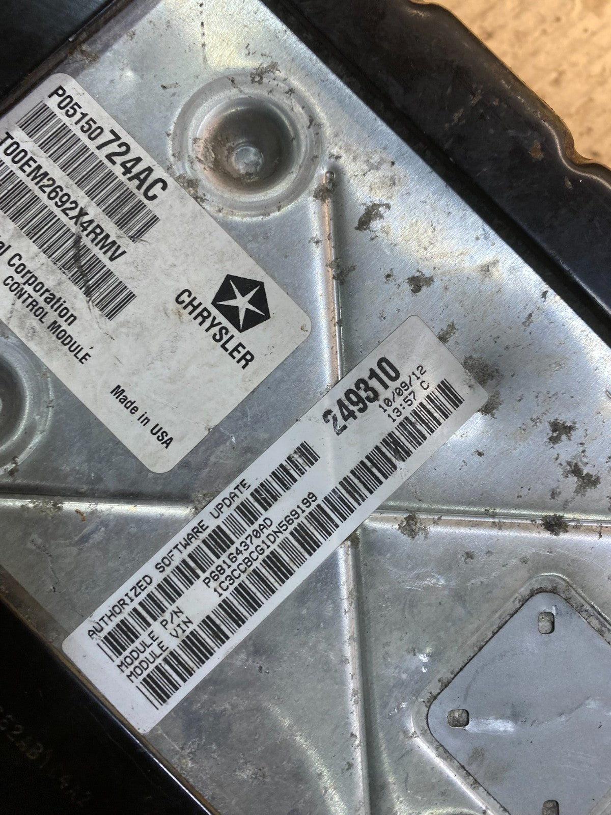 2012-13 Dodge Avenger 200 Engine Control Module p68164370ad V2402 PS4