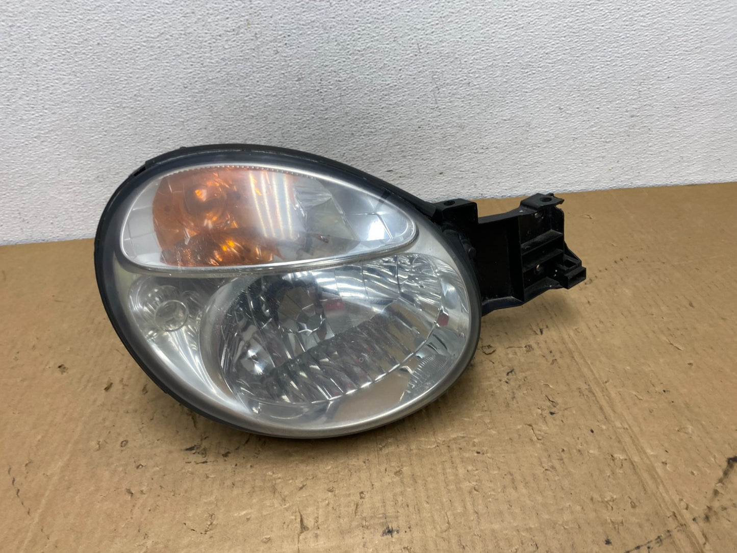 2002 to 2003 Subaru Impreza Right Passenger RH Halogen Headlight ac8141 DG0