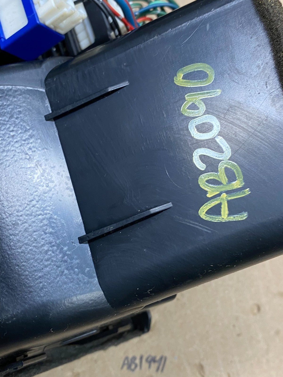 1999 to 2002 Infiniti G20 Ac Heater Climate Control Temperature AB2090 DG7