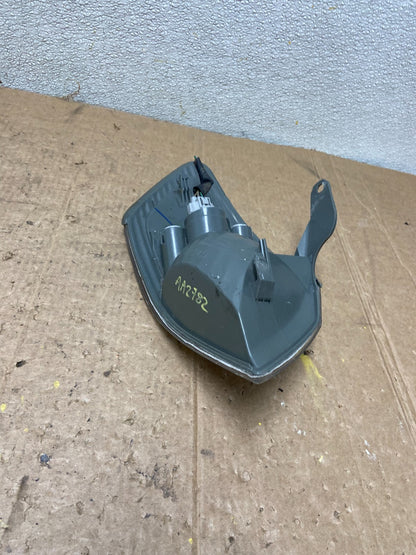 2000 - 2001 Toyota Camry Front Left Driver Lh Turn Signal AA2782 DW5