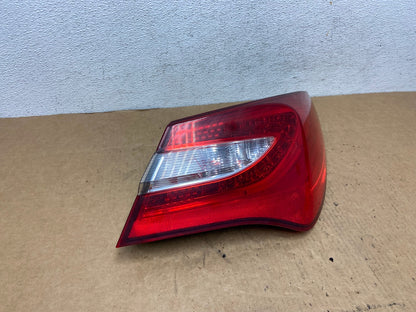 2011-2014 Chrysler 200 Sedan Right Passenger Side RH Tail Light AD4766 LK2