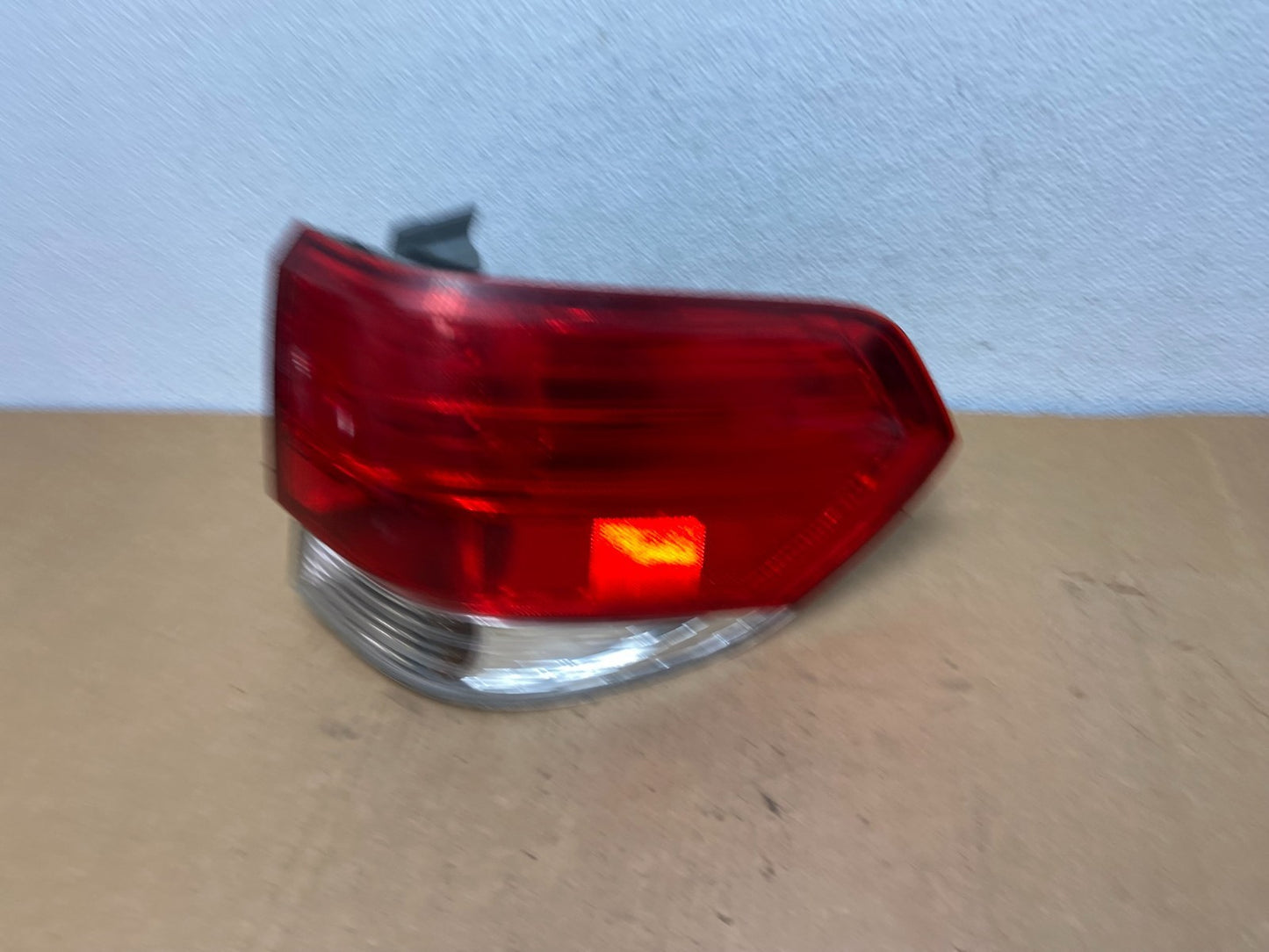2008 2009 2010 Honda Odyssey Right Passenger Side Tail Light AC8526 DW1