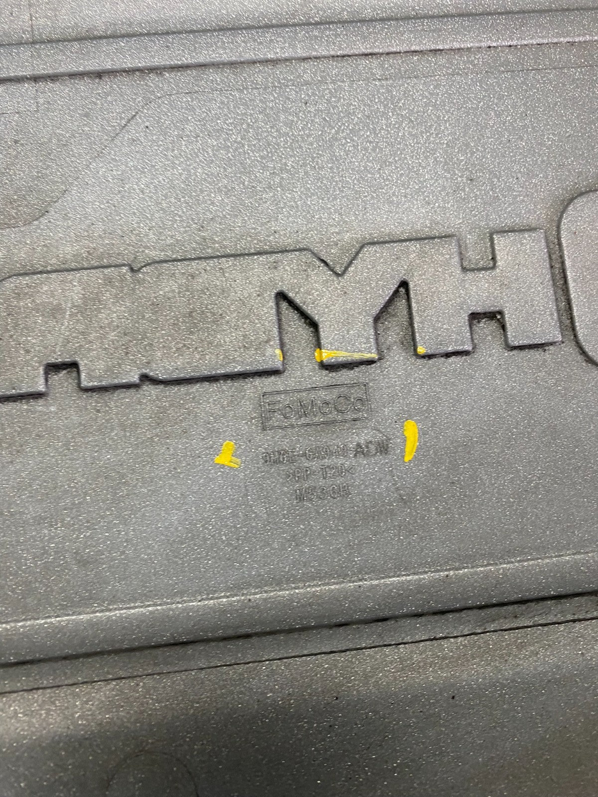 2009 to 2012 Ford Escape Engine Cover 9m6e-6a949-adw s9781 DG8