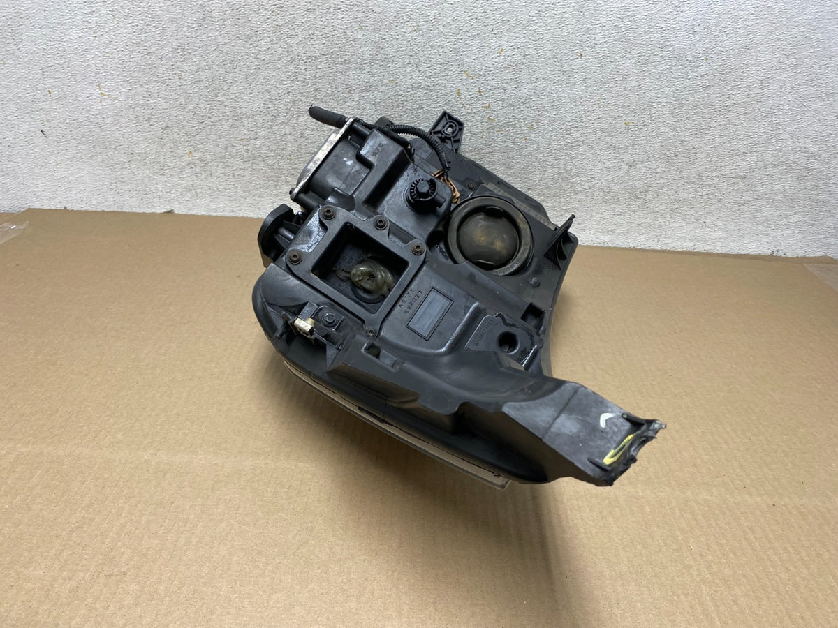 2016-2019 Ford Explorer Right Passenger Led Black Headlight W/Module AH4348 DW9