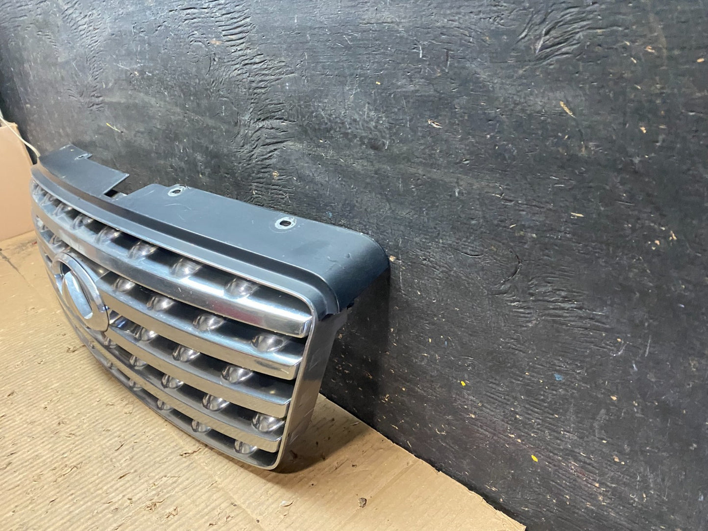 2003 2004 2005 Infiniti FX35 Grill Grille W/ Emblem Oem T9532 DG1
