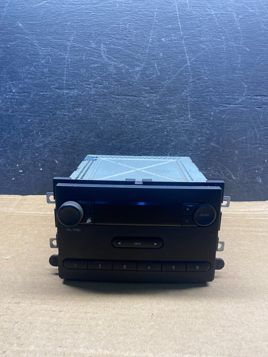 2008-2013 Ford E150 E250 E350 AM FM Radio Stereo Receiver ah4802 DG0