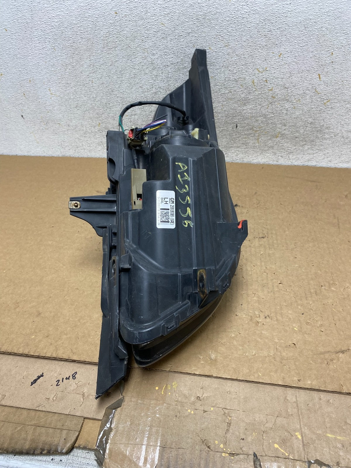 2013 - 2015 Chevrolet Malibu Left Driver LH Halogen Headlight AI3556 DW8