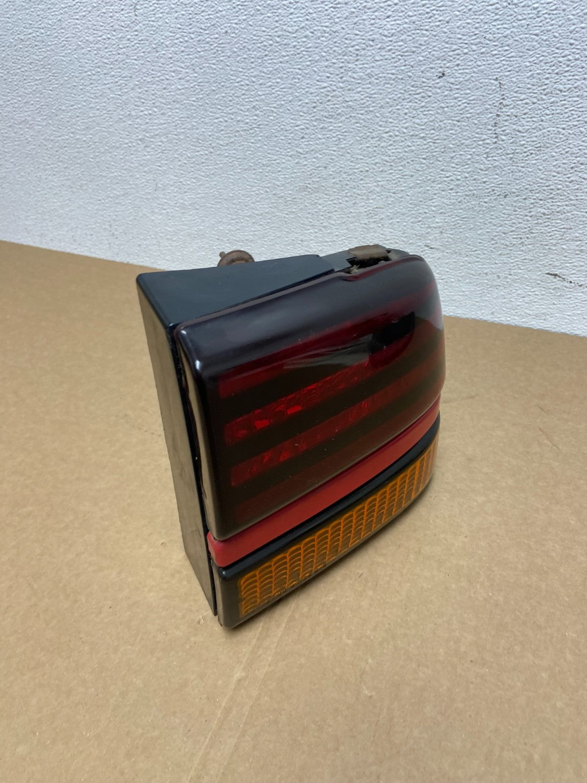 1988 to 1994 Pontiac Sunbird Right Passenger RH Side Tail Light AB9940 DW2