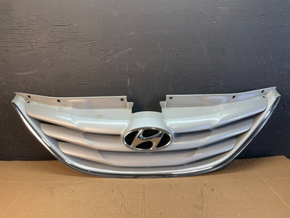 2011 to 2014 Hyundai Sonata Front Upper Grill Grille  Oem AC2334 DG0