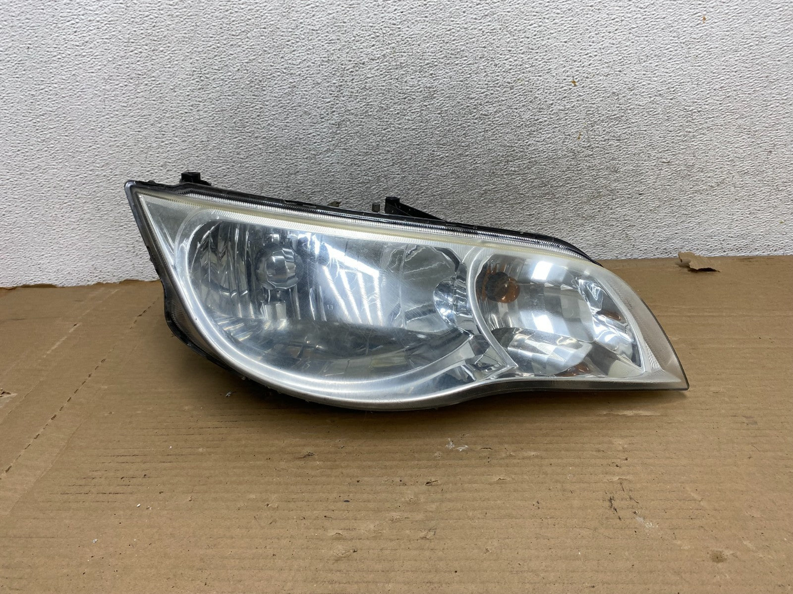 2003 to 2007 Saturn Ion Coupe Right Passenger Side Halogen Headlight AG8116 DW0