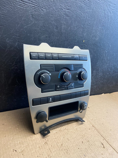 2005 to 2007 Jeep Commander Grand Cherokee A/C Climate Control Bezel AE3943 DG1