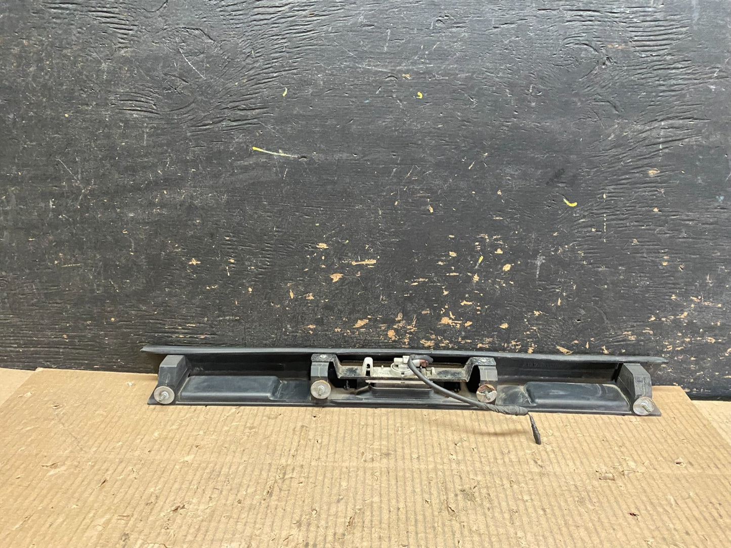 1999 - 2002 Infiniti G20 Rear Tail Gate Liftgate Handle Light Oem w6138 DG4