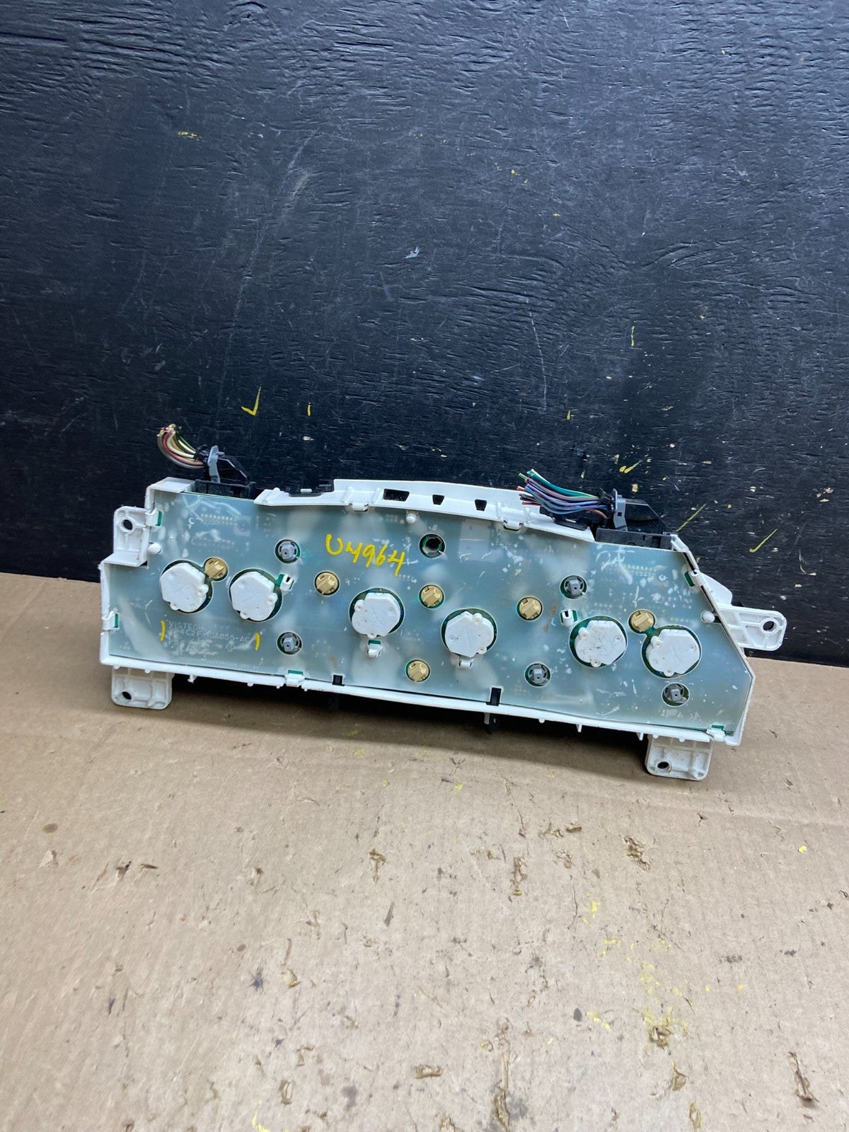 2004 to 2008 Ford E150 E250 E350 Gauge Speedometer Cluster u4964 DG5