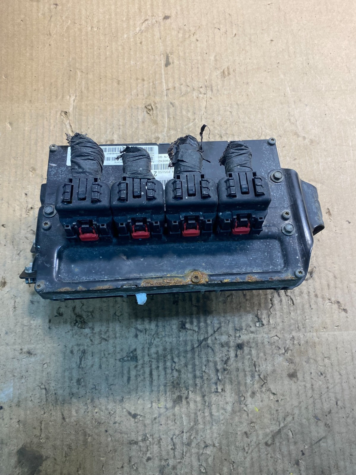 2010 Dodge Caravan Town & Country Engine Computer ECU OEM Z5043 DG2