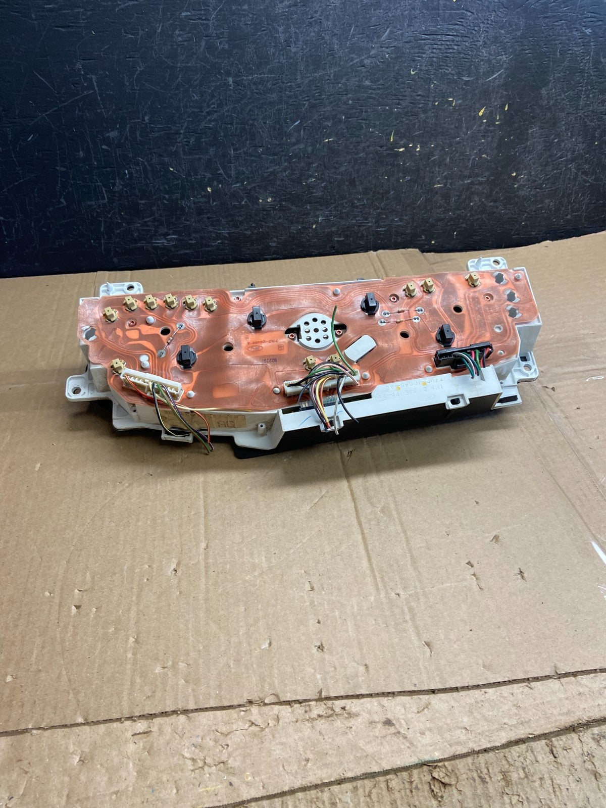 1997 to 2003 Ford E150 E250 VAN Gauge Speedometer Cluster af2747 DG5