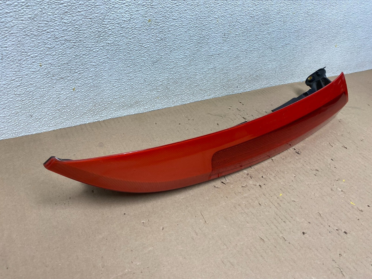 2003 to 2006 Volvo XC90 Right Passenger Side Upper Tail Light OEM E9454 KC2