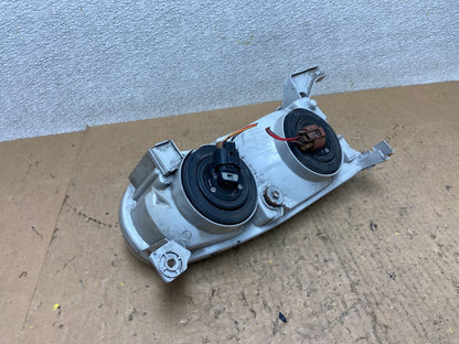 2001 2002 Toyota Corolla Left Driver LH Side Halogen Headlight Oem AA0155 DW4
