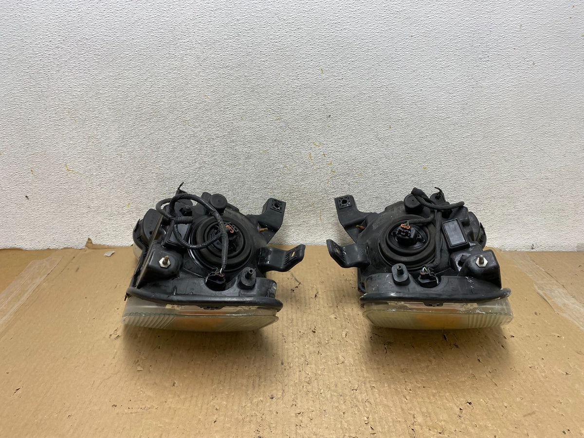 2006 2007 2008 2009 2010 Ford Explorer Left+Right Set Headlights AH2946 DW12