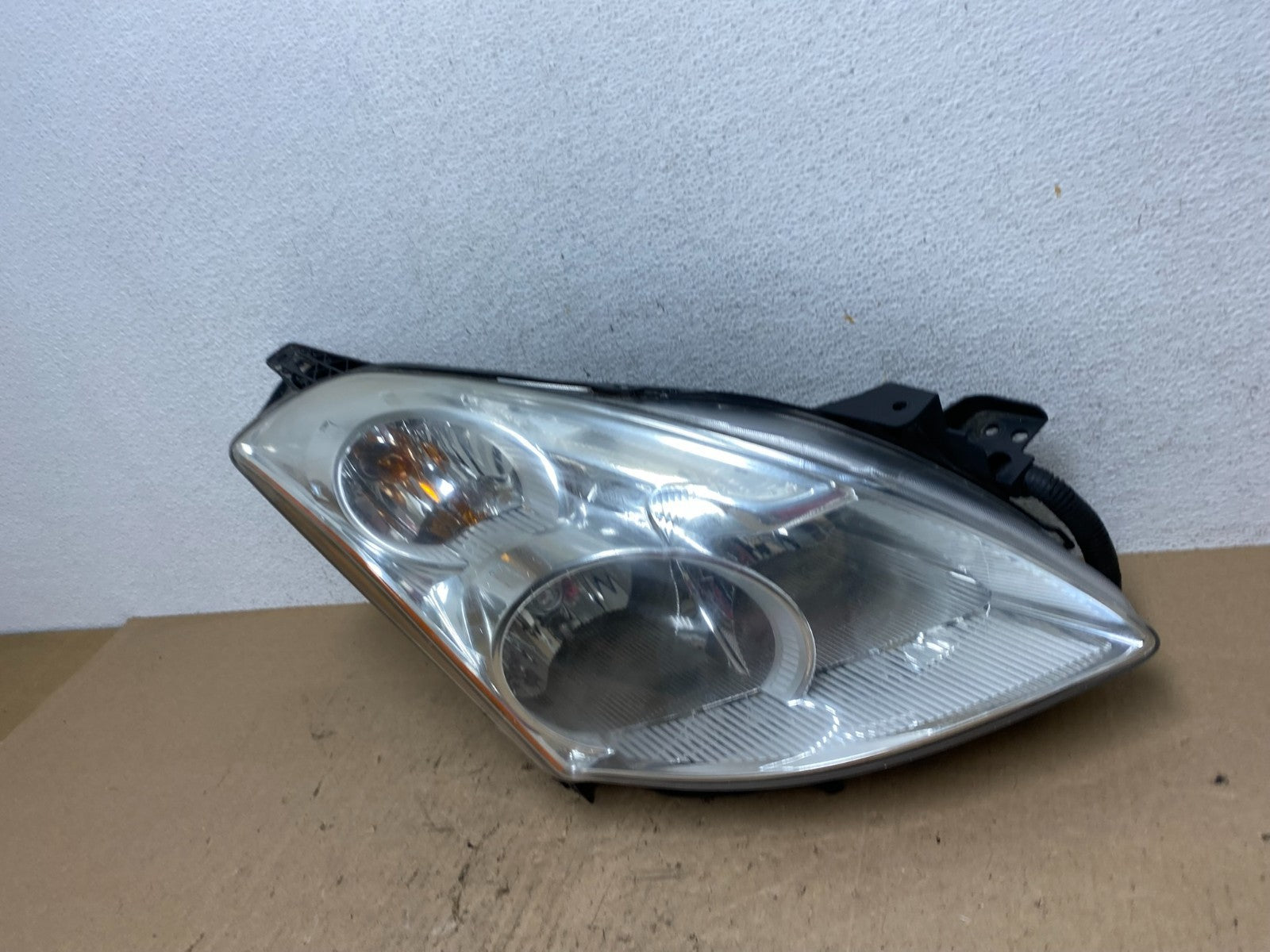 Sedan 2010 2011 2012 Nissan Altima Headlight Right Passenger Rh AE6548 DW1