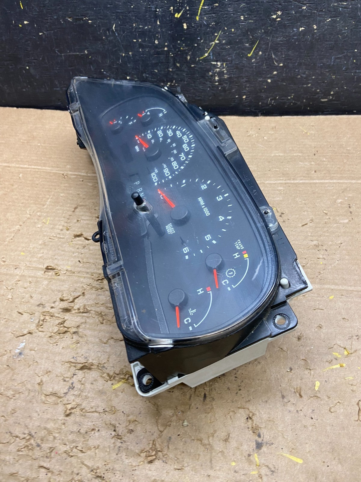 2000 2001 2002 Ford Expedition Speedometer Instrument Gauge Cluster Oem X1135 DG2