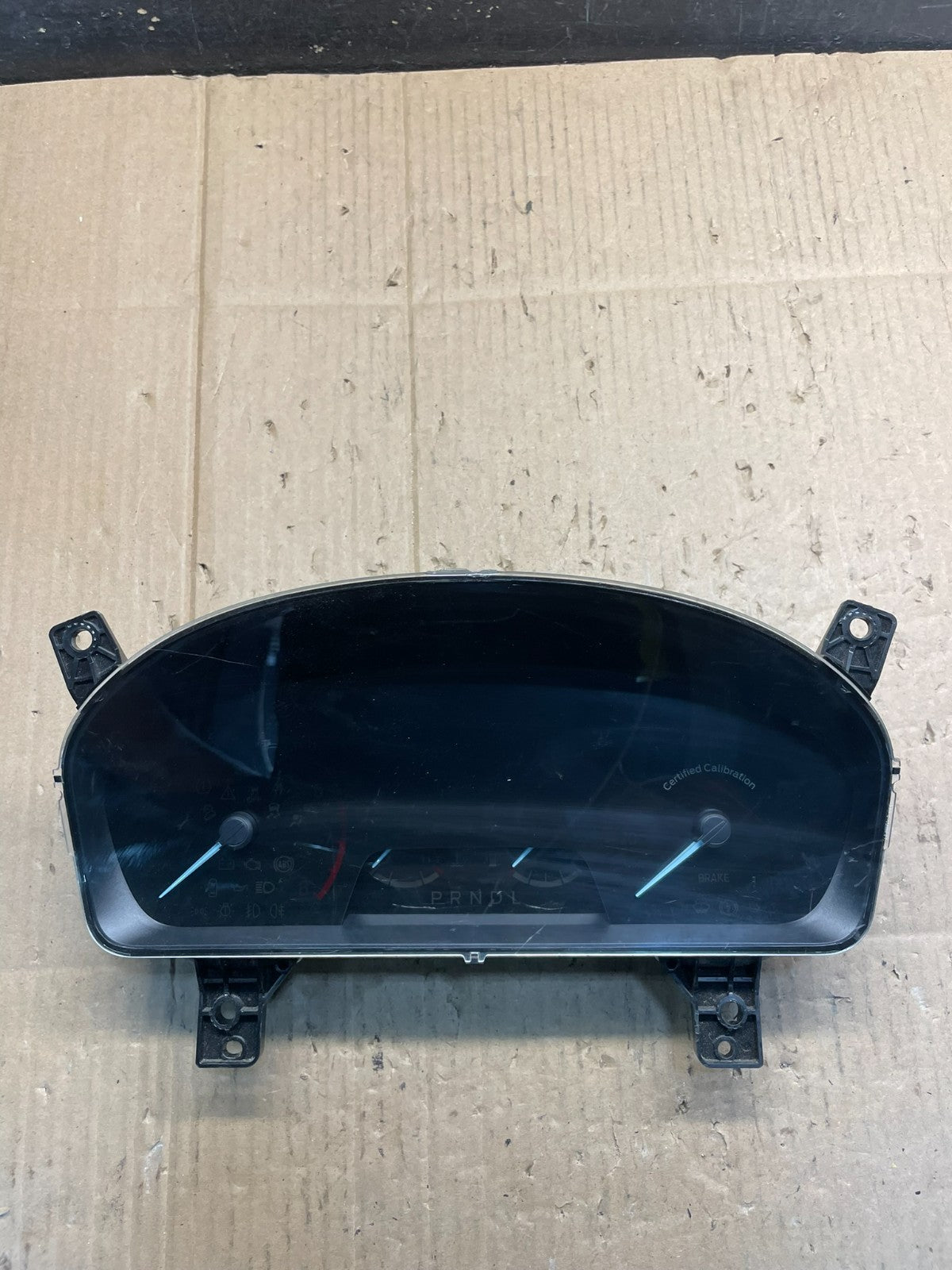 2020 to 2022 Ford  Explorer Speedometer Cluster Gauge Oem s2299 DG0