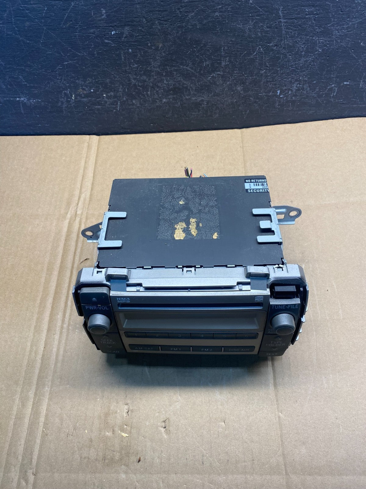 2009 to 2010 Toyota Corolla Matrix Radio AM/FM CD Player AD1676 DG3
