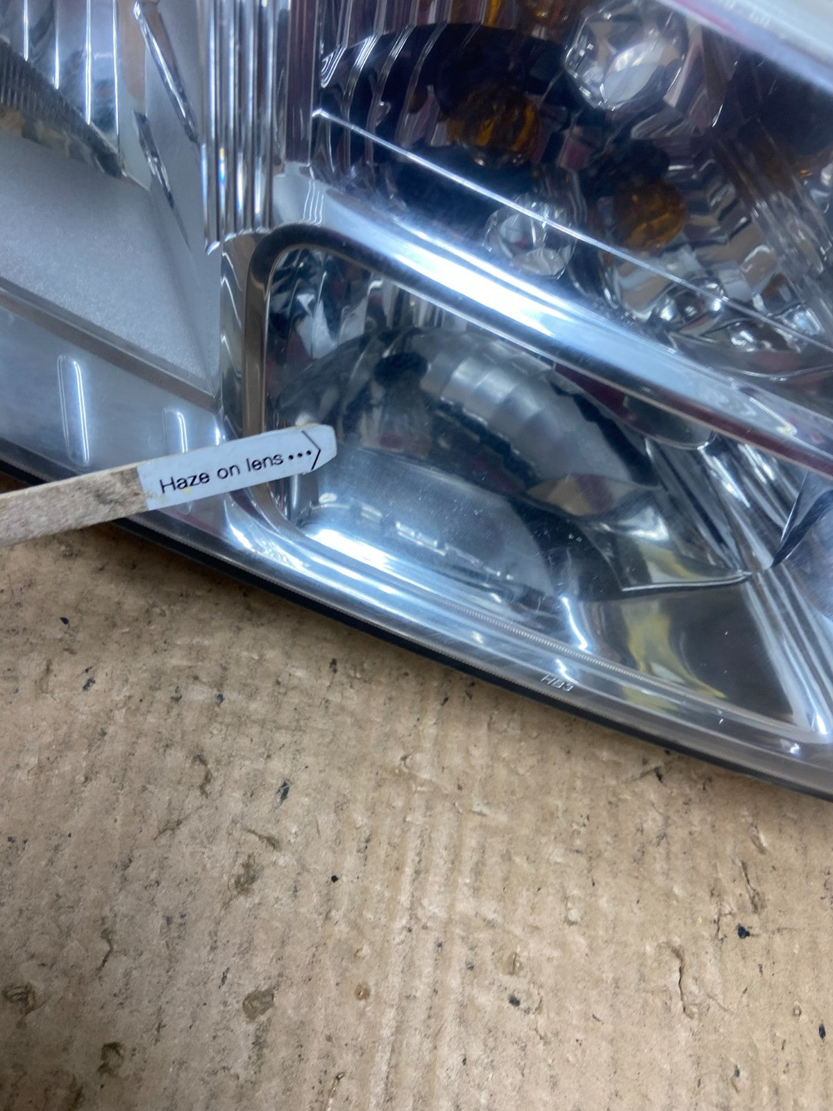 2009 to 2017 Dodge Journey Headlight Right Passenger Rh Halogen AC8253 DW4