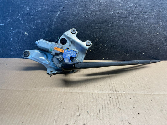 2010 to 2014 Subaru Legacy Outback Rear Windshield Wiper Motor u2104 DG0