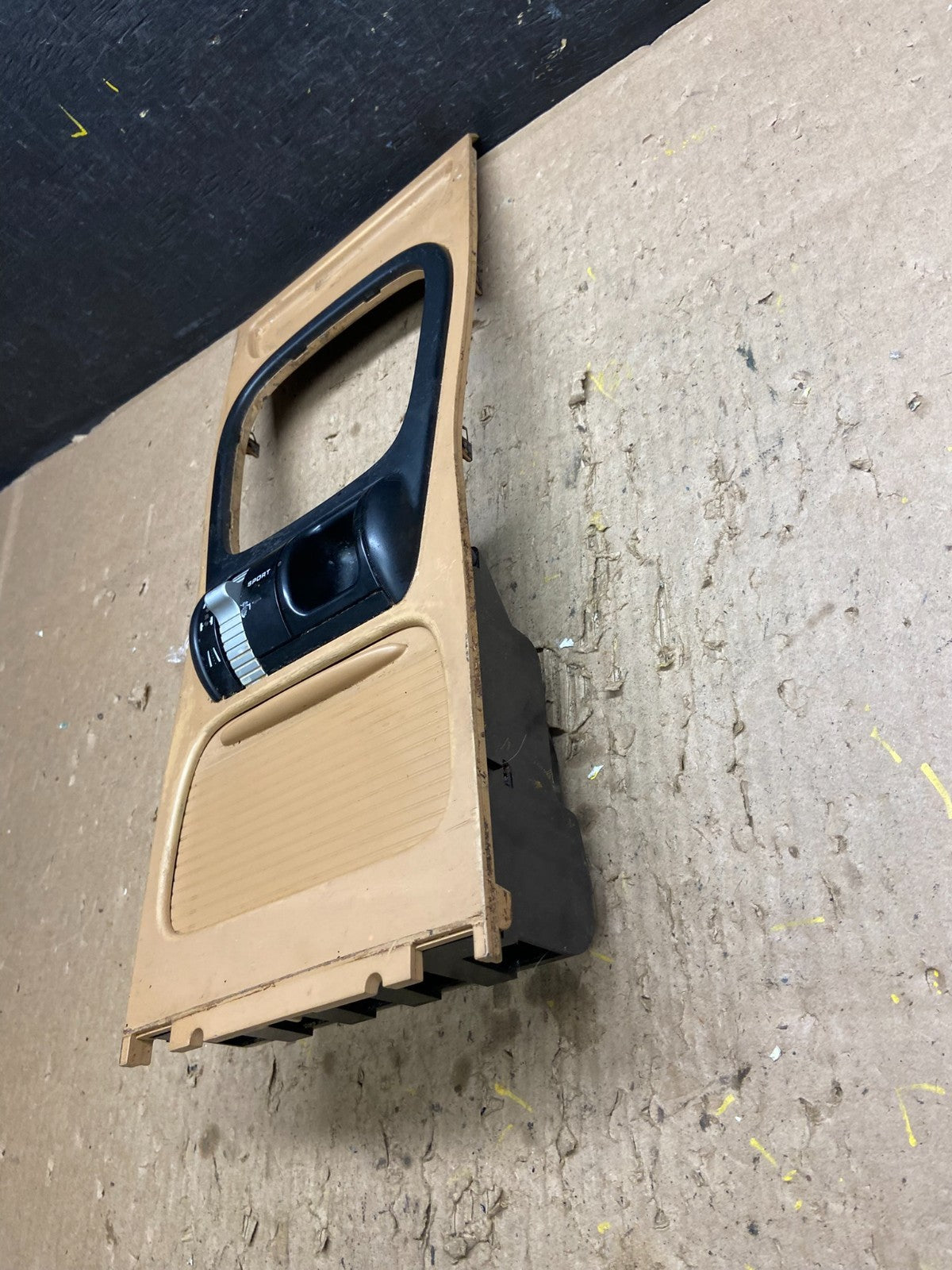 2003 to 2010 Porsche Cayenne Center Console Shifter Trim t8717 DG3
