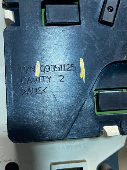 2001 to 2002 Chevrolet Express Speedometer Cluster Gauge OEM  P3432 DG6