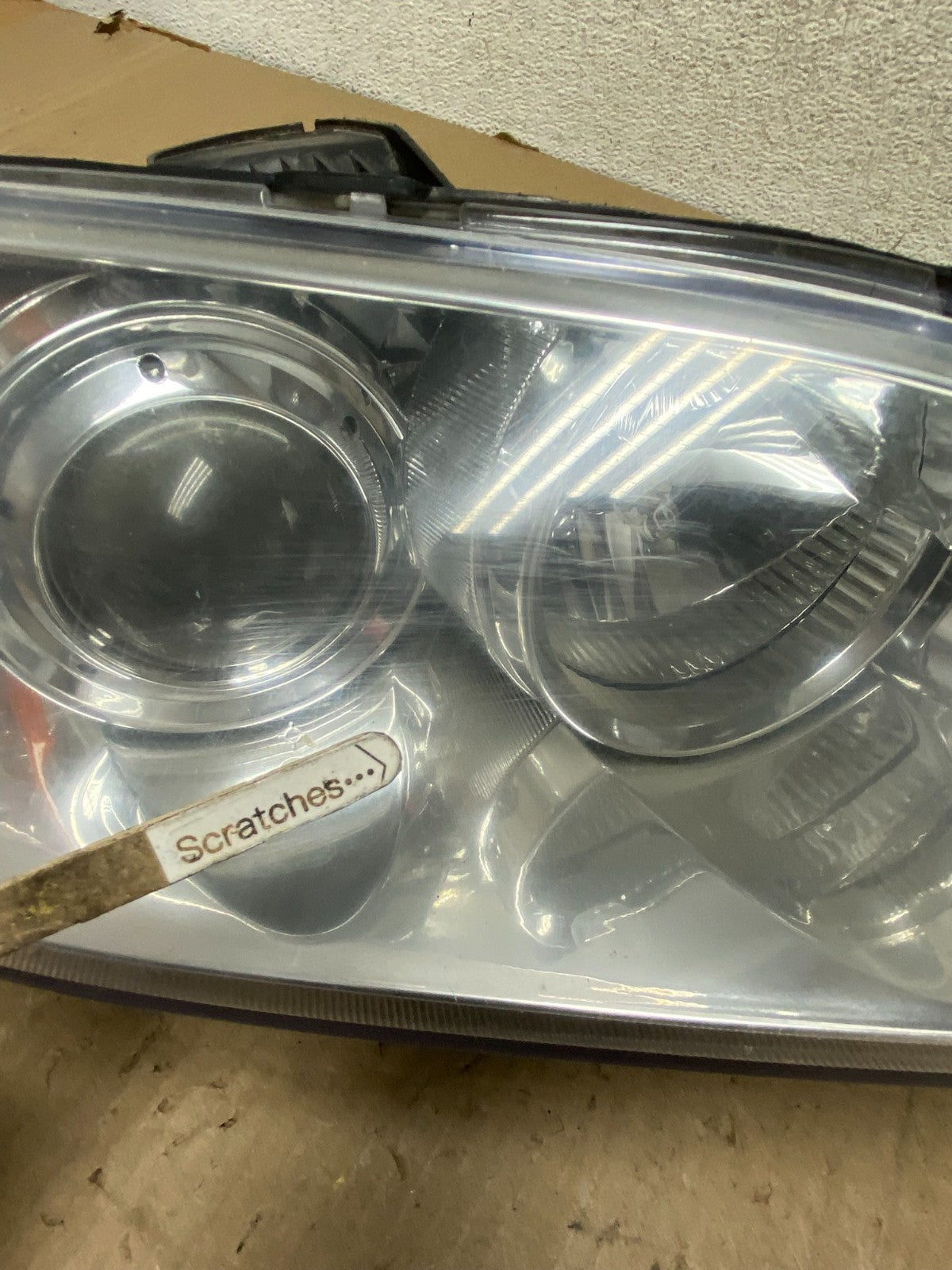 2004 to 2009 Mazda 3 Sedan Left+Right Side Halogen Headlights AG8026 DW3