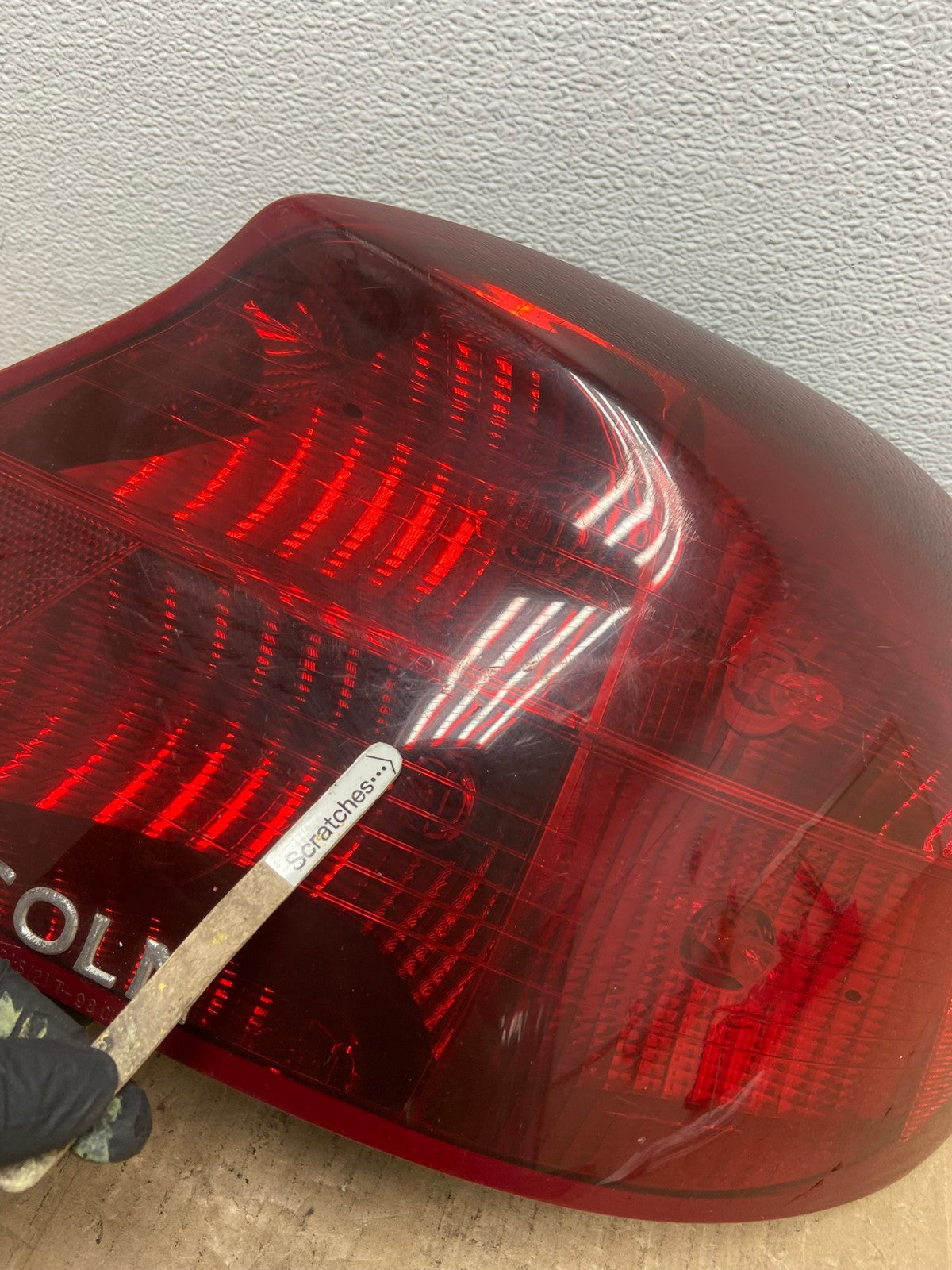 1998 - 2002 Lincoln Continental Right Passenger Rh Side Tail Light Oem AB8342 LK3