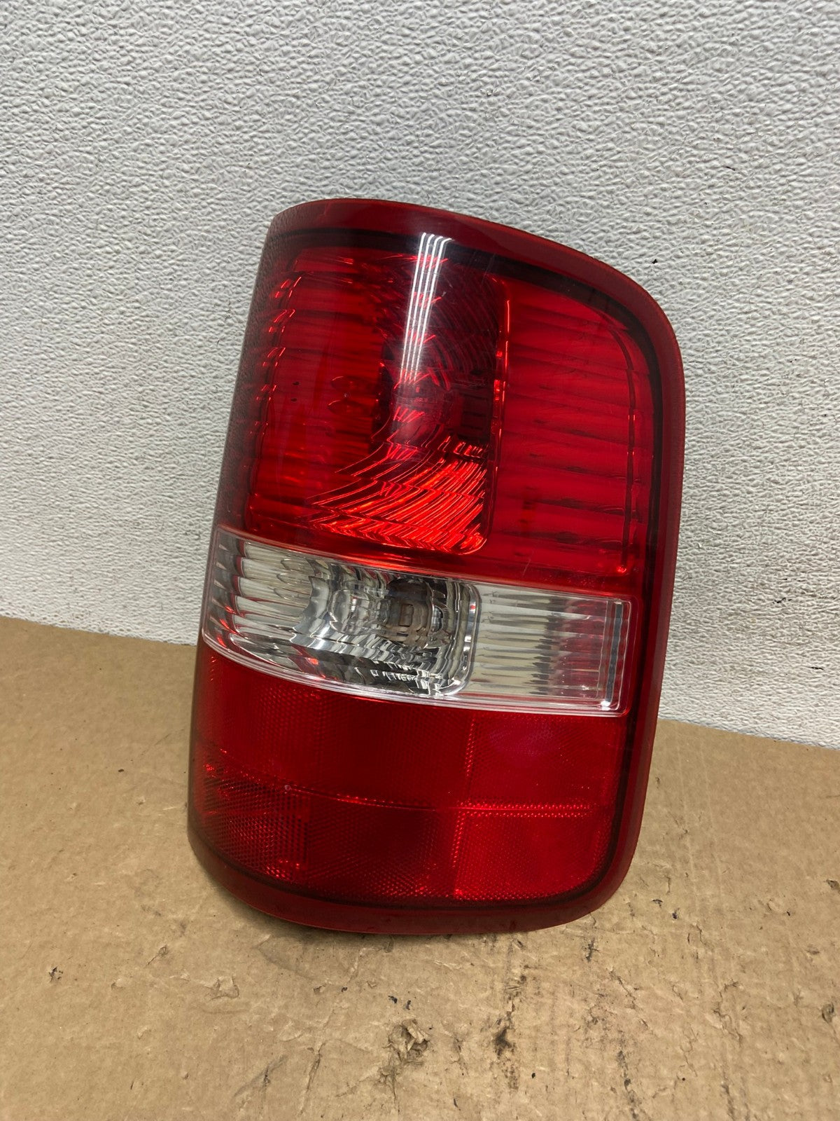 2004 to 2008 Ford F150 F-150 Right Passenger RH Side Tail Light AF8280 LK0