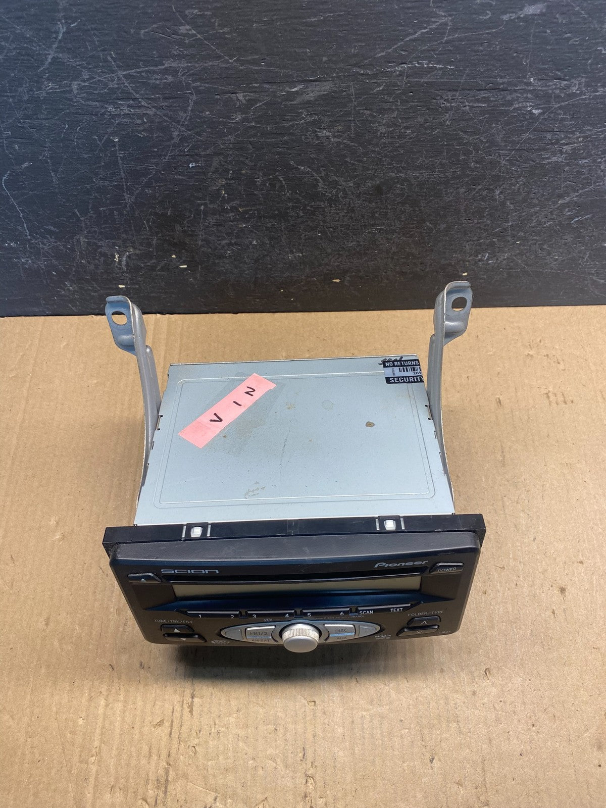 2004 to 2006 Scion TC Pioneer 86120-0W100 CD MP3 Stereo Radio AE6392 DW3