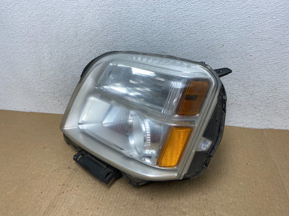 2010 to 2015 GMC Terrain Halogen Left Driver Lh Side Headlight AF9681 DW1