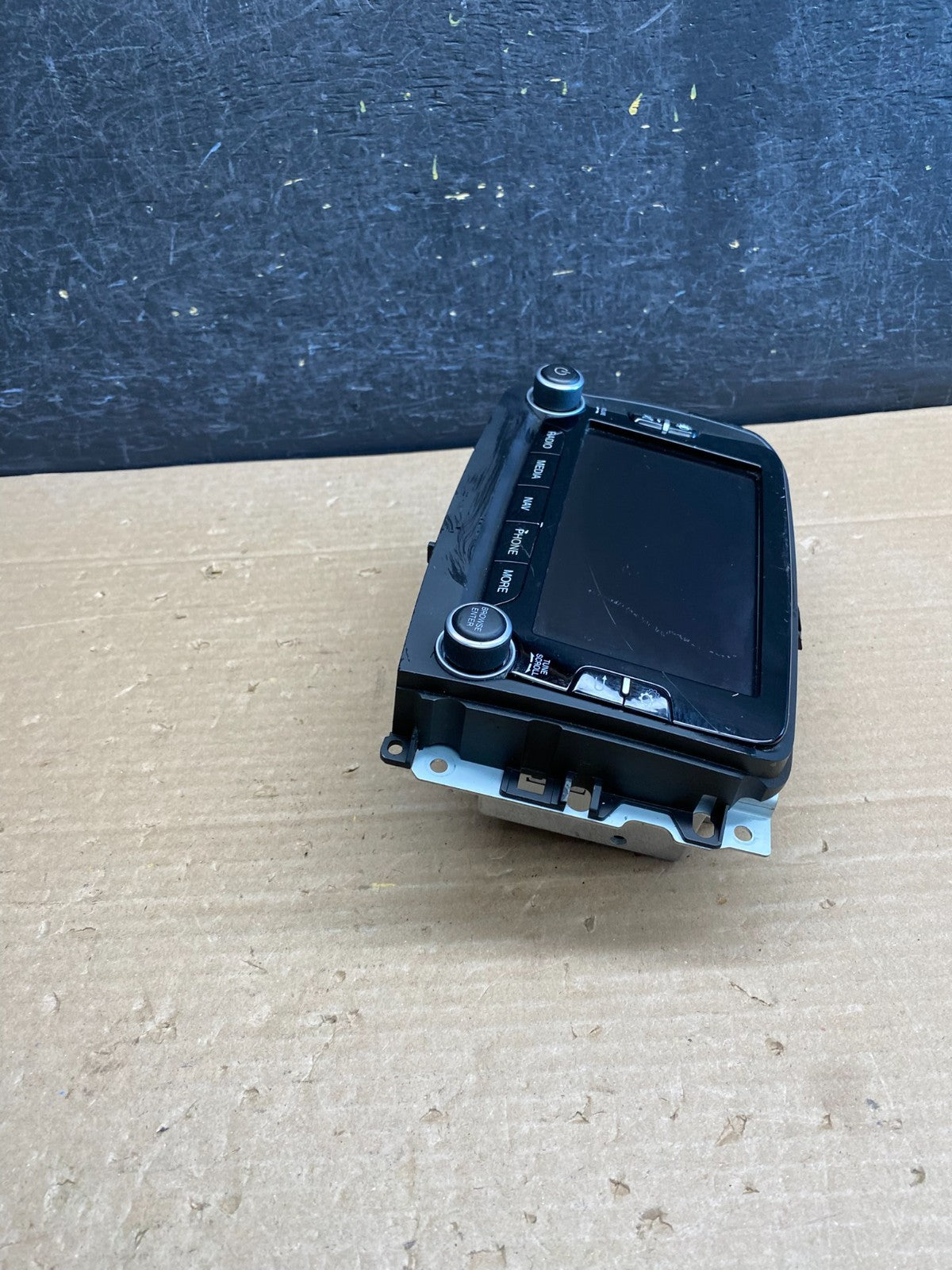 2014 to 2017 Fiat 500L Media Satellite Radio Screen Display AG6333 DG2